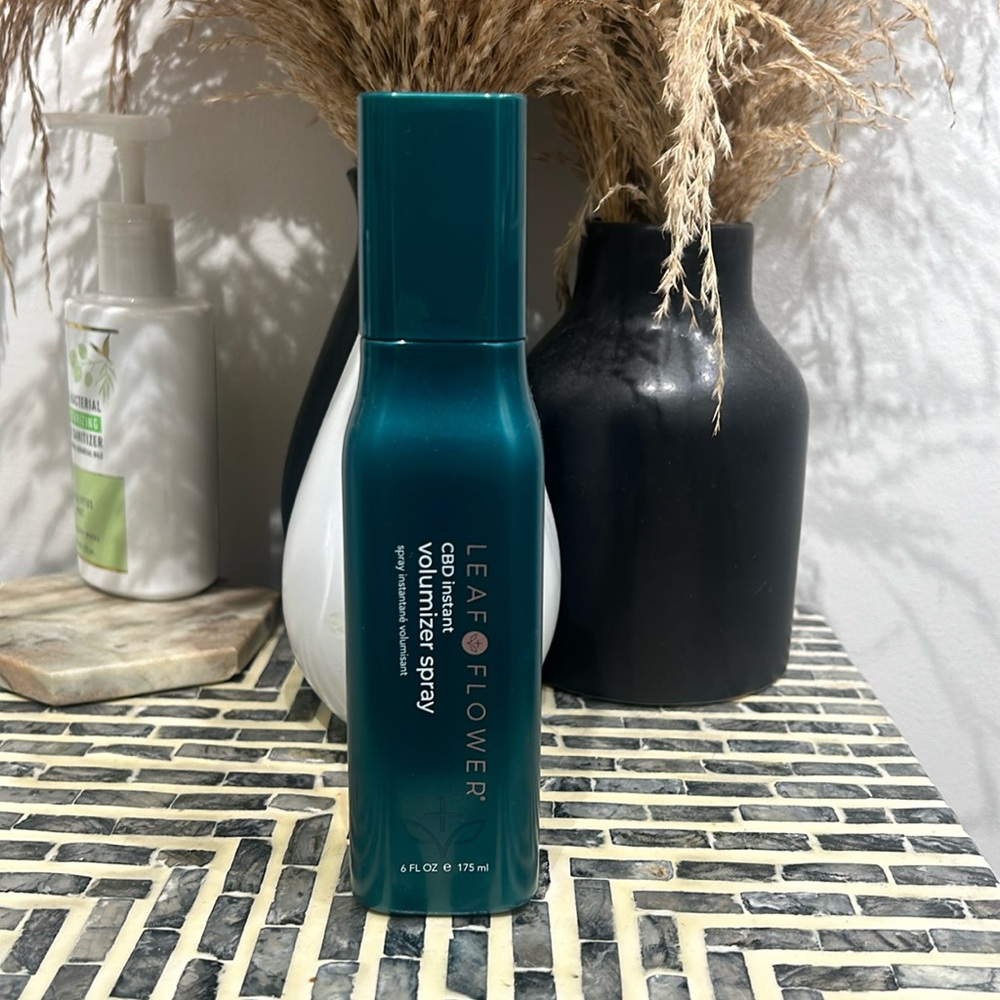 Leaf & Flower Volumizer Spray